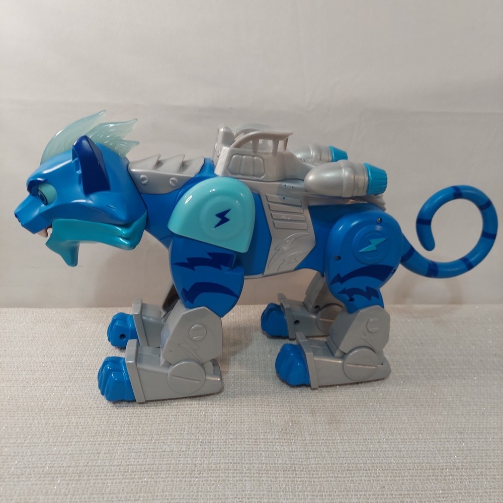 PJ‎ Masks Roar Power Cat Lights Sounds Motorized Toy